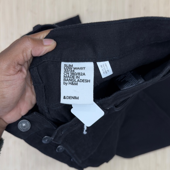 H&M - Slim Low Waist - Jeans - size 32x34 - Picture 2 of 6